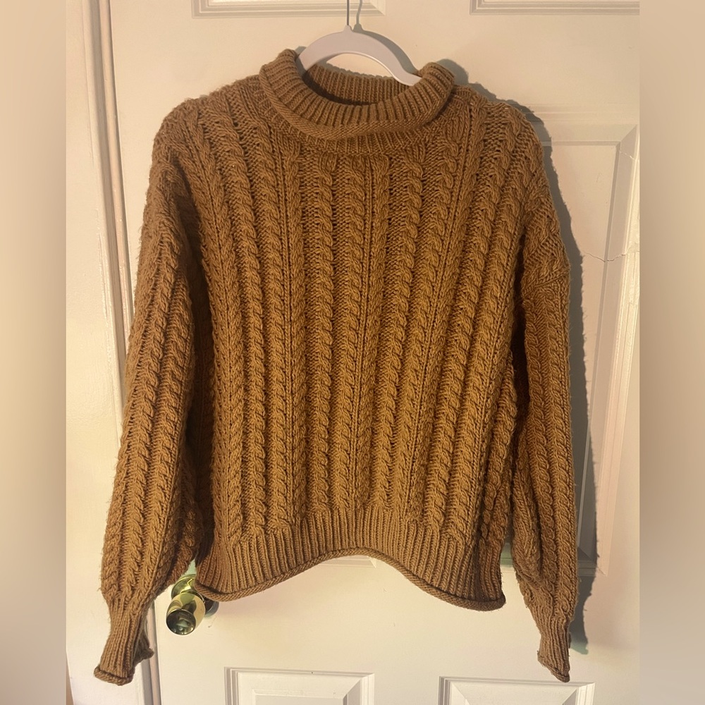 H&M Brown Crochet Knit Turtle Neck Swearer